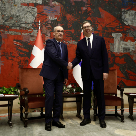 Vučić sa Parmelanom o unapređenju saradnje: Nove investicije na vidiku; Švajcarska na EXPO 2027