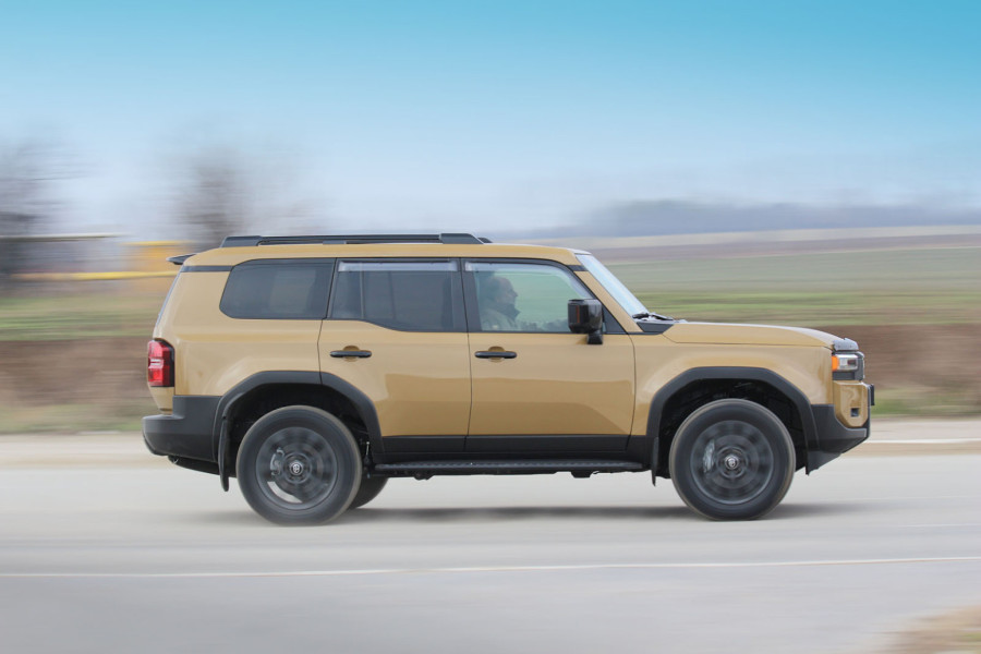 Test: Toyota Land Cruiser – Kuda? Svuda!