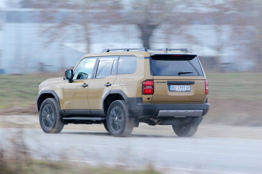 Test: Toyota Land Cruiser – Kuda? Svuda!