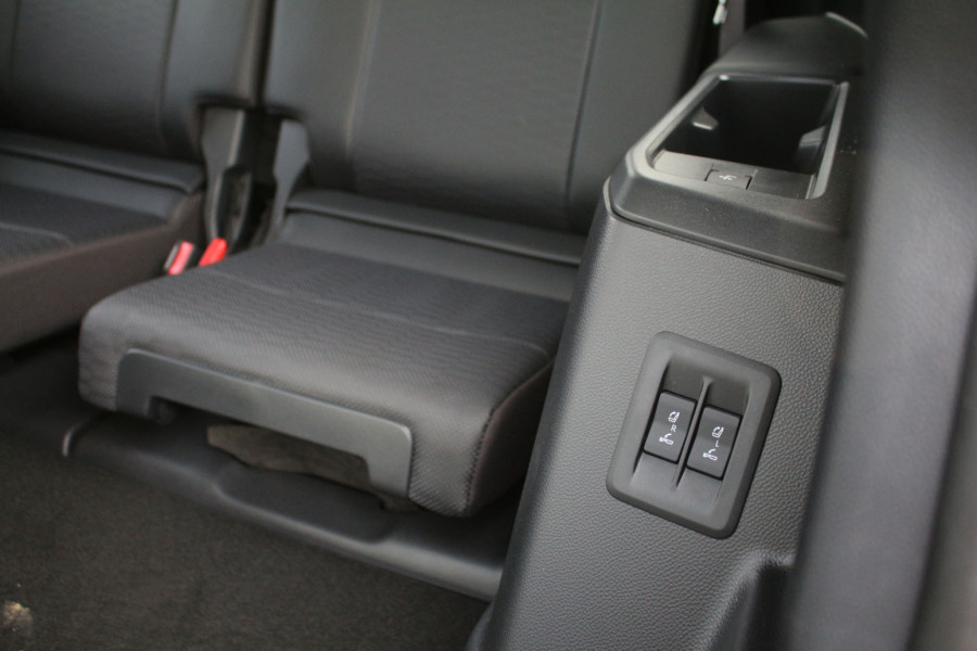 Test: Toyota Land Cruiser – Kuda? Svuda!