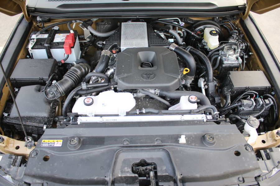 Test: Toyota Land Cruiser – Kuda? Svuda!