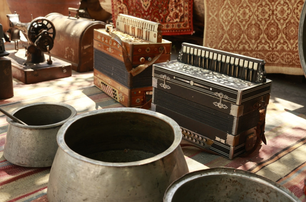 Od nakita i knjiga do starih odlikovanja: Rekordan Sajam kolekcionara u Subotici