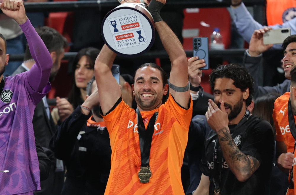 Pehar koji se čekao na Kritu skoro 40 godina: Ljudi su plakali na ulicama – navijači stalno pominju Srbe