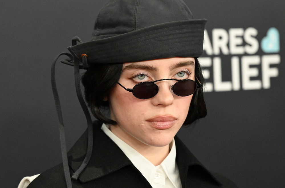 Bili Ajliš objavljuje dokumentarac o sebi: Udružila snage sa Kameronom VIDEO