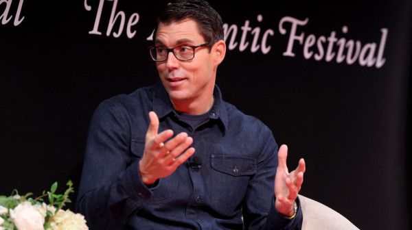 Ne prodaju mnogo automobila, ali je direktor zaradio 403 miliona dolara