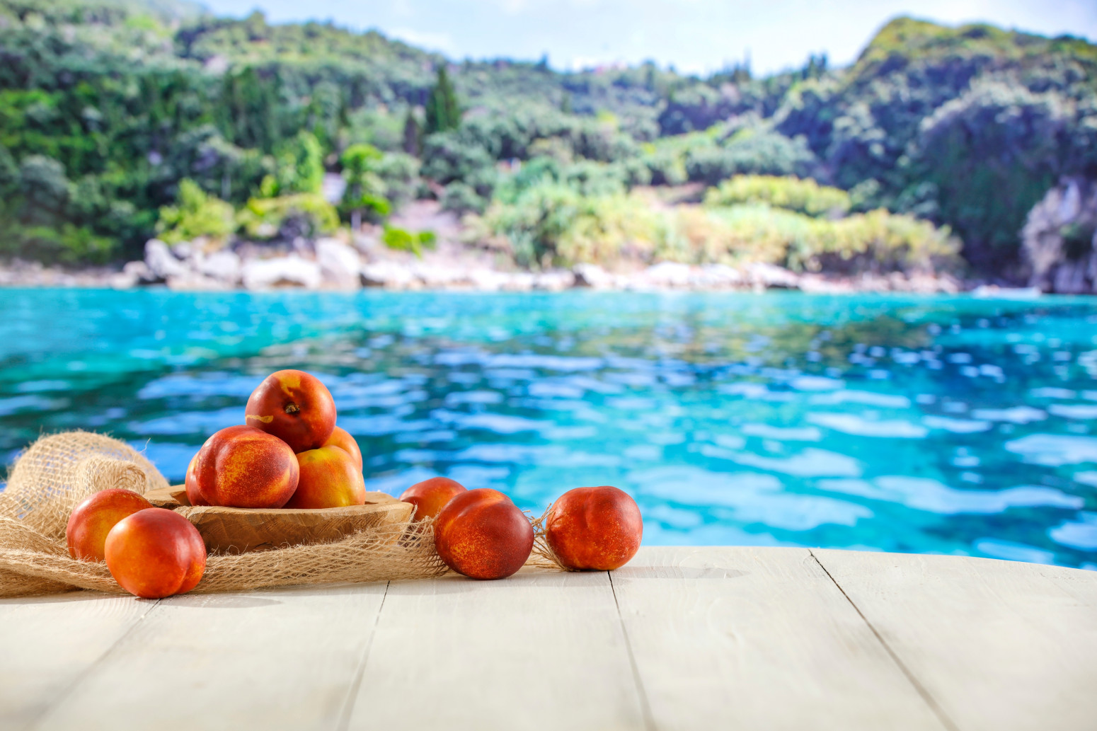 Ove namirnice nikako nemojte da nosite na plažu bez rashladne torbe: Nutricionistkinja upozorava
