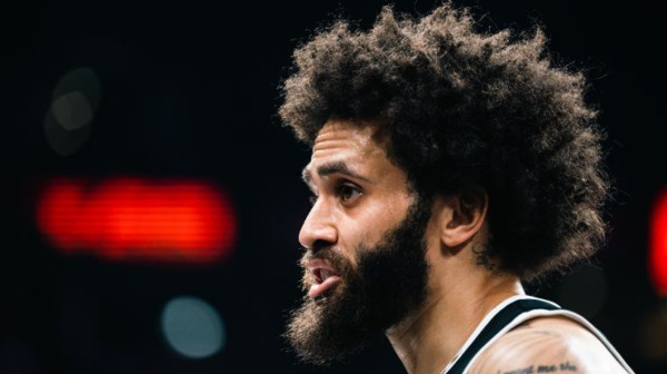 Vašington za prvenac "večitih" – Mega nastavila da dominira