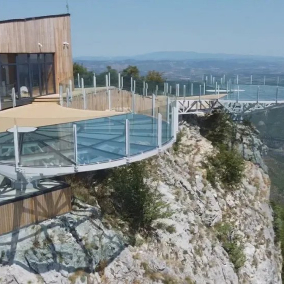 Prilaz do kablarske balerine biće kao pista: Asfaltira se put do staklenog vidikovca; Obustavlja se saobraćaj