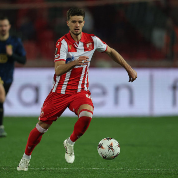 Zvezdin stranac: "Izlazim na prozor i vidim prolazi deset tenkova"