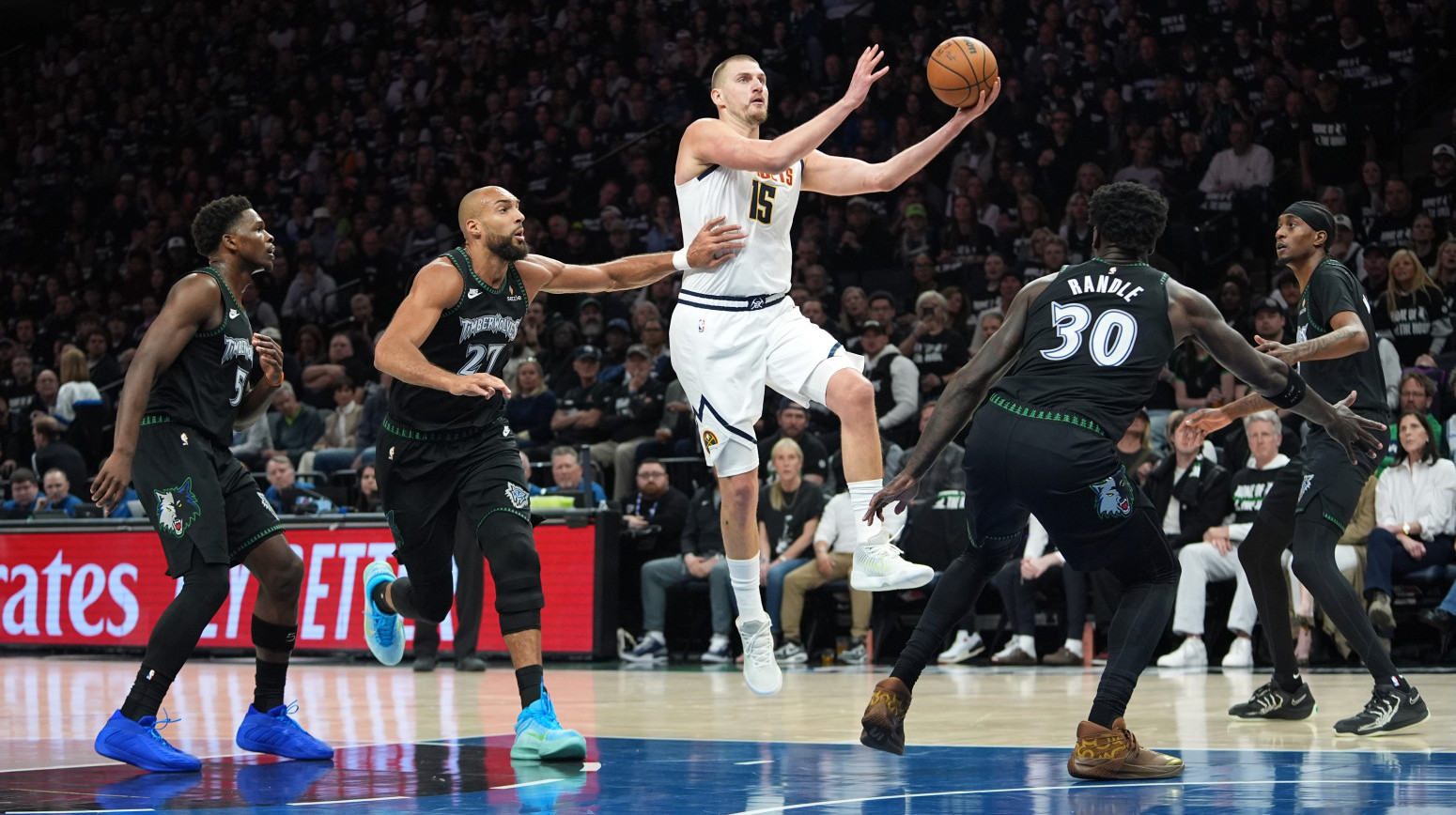 Drama u Mineapolisu – biti il' ne biti za Nagetse