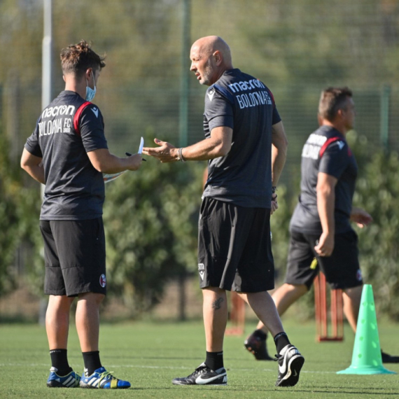 O Siniši, Srbima i lekcijama koje traju: "Ljajića gađao daljinskim"