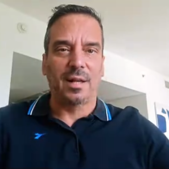 Laž dana; Piper o novim lažima blokadera: "Sedam puta u roku od jednog minuta" VIDEO