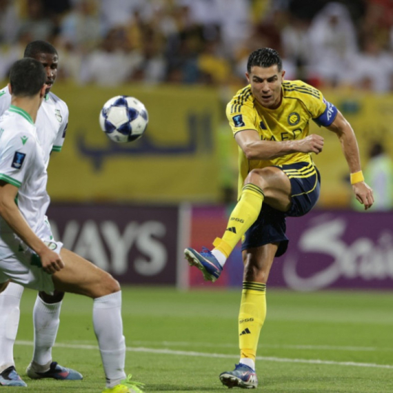 Frka u Rijadu i odgovor Ronaldu: "Sebe ističe tako što druge ponižava" VIDEO