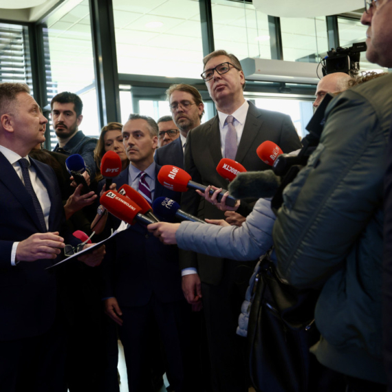 Vučić: "Srbija ima čime da se ponosi"; "Jedini imamo sertifikat za klasu 4"