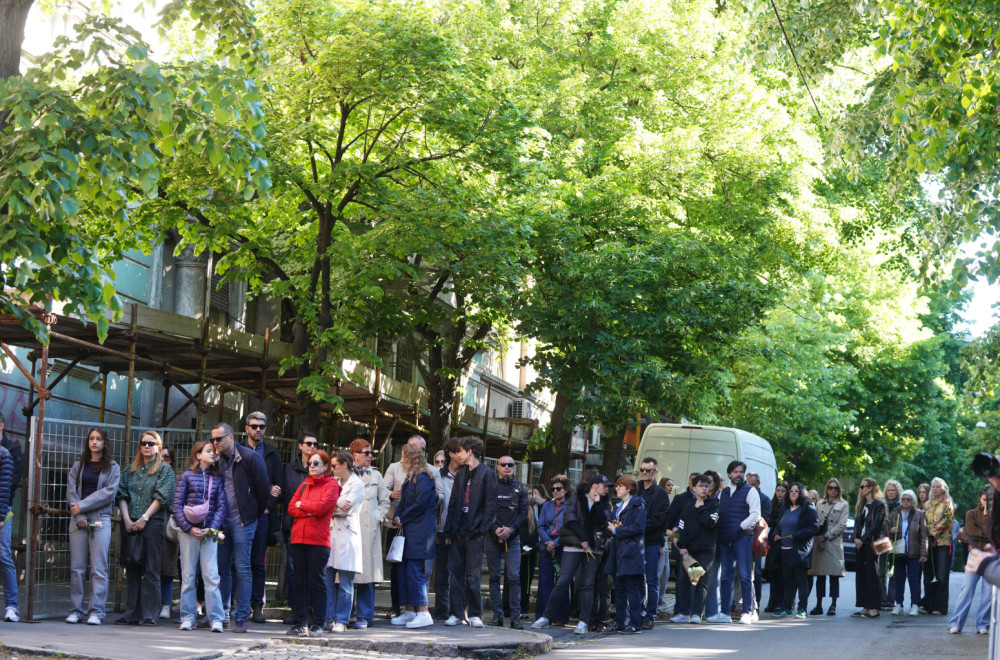 Premijer Macut sa ministrima odao poštu stradalima u "Ribnikaru"