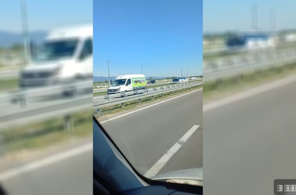 Autobus pun putnika sleteo s puta kod Ćićevca: "Svi su bili u šoku" VIDEO