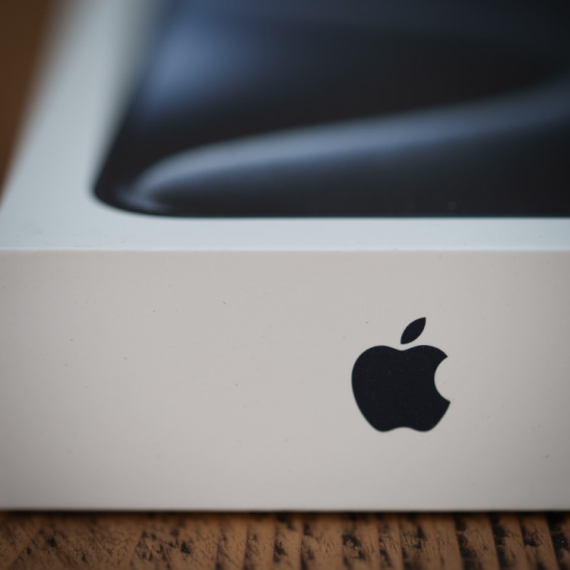 Revolucija iz Apple-a: Zaboravite na iPhone Fold, stiže Ultra VIDEO