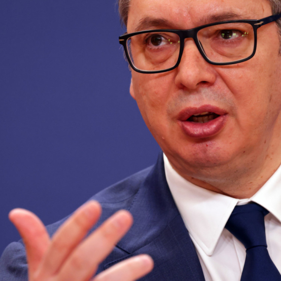 Vučić: "Odluka o izborima za desetak dana"; "Srbija je 20 puta jača nego što je bila pre 15 godina"