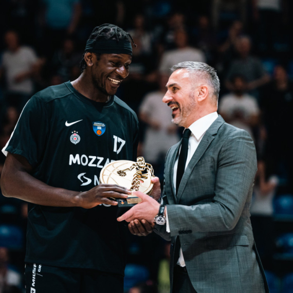 ABA liga nagradila Vašingtona i Bongu FOTO