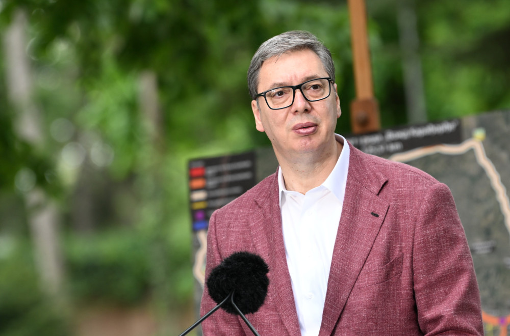Zastrašujuće posledice sukoba? Vučić jasno upozorio: Nafta bi mogla da dovede svet u duboko siromaštvo