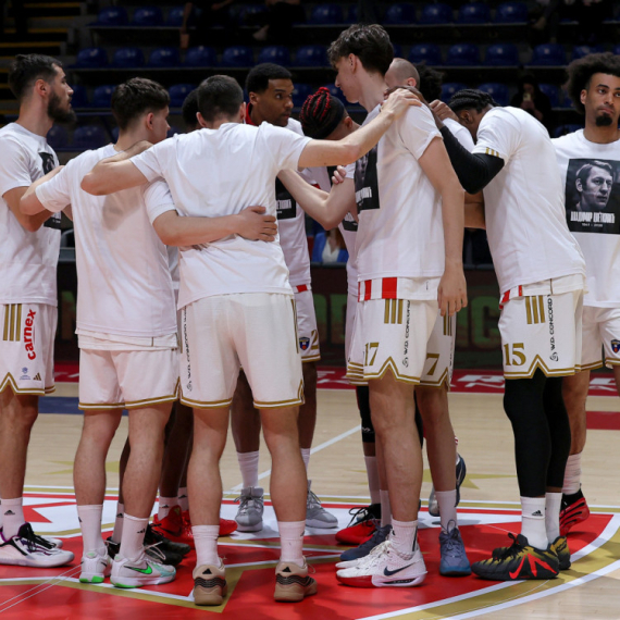 Zvezda bez trojice napada COL u Pioniru