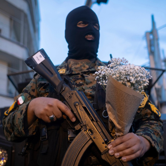 SAD trpe ogromne gubitke; Nastavljeni masovni udari; IRCG se sprema: "Ako napadnu..." FOTO/VIDEO