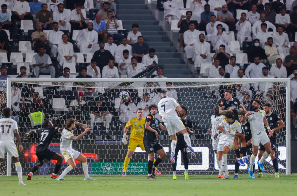 Ronaldovih sto i het-trik Feliksa – na 90 minuta od titule VIDEO