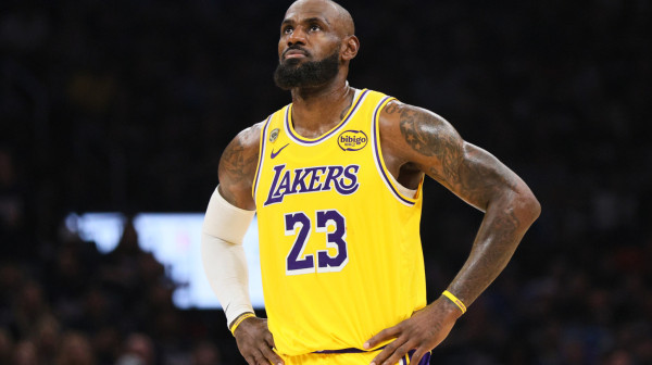 Lebron odbio da priča o sudijama – jedna rečenica zapalila mreže VIDEO
