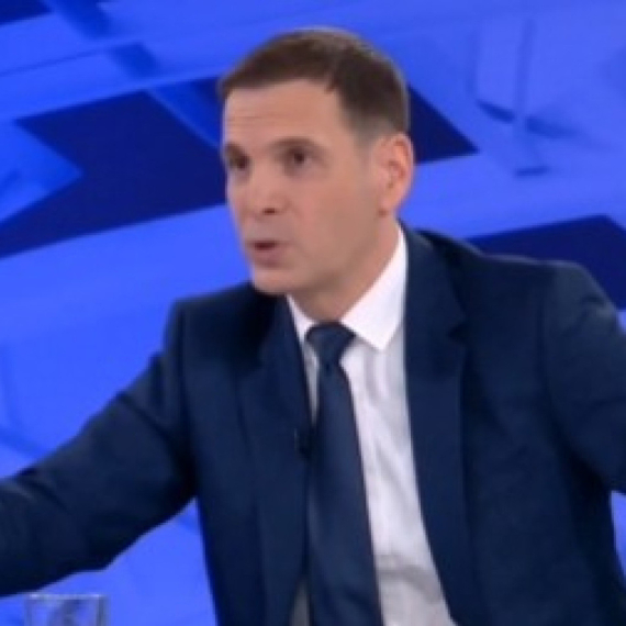 Haos na N1; Jovanović osuo paljbu jer mu se nije svidelo pitanje novinarke, pa otkrio rasulo među blokaderima