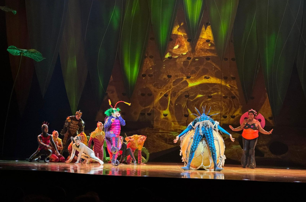 Publika ostala bez daha u prepunoj Beogradskoj areni: Cirque du Soleil predstavom OVO oduštevio gledaoce