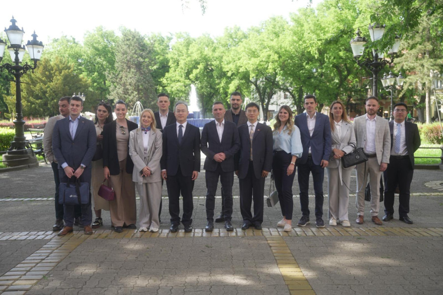 Kineski ambasador Li Ming na Paliću: Mladi su ključ budućih odnosa i saradnje FOTO