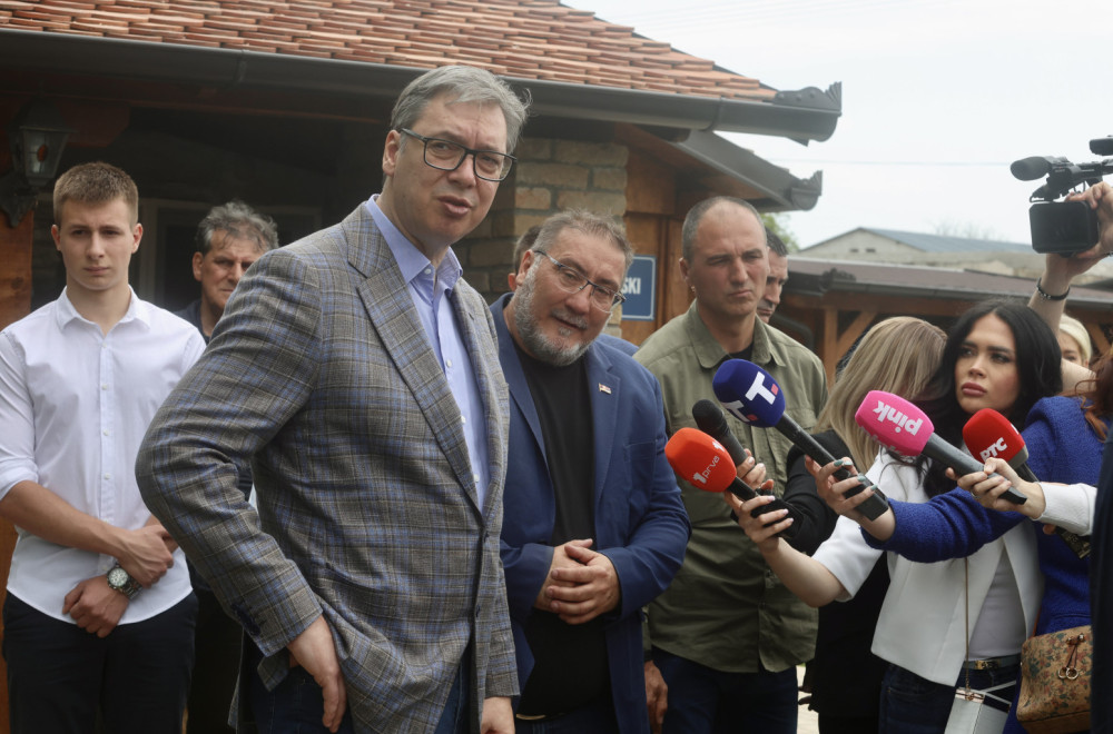 Vučić najavio velike projekte za Šid: "Za neki dan stižu mašine da rade puteve, izgradićemo i obilaznicu"