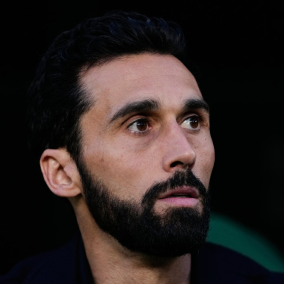 Arbeloa stao u odbranu Čuamenija i Valverdea: "Imao sam saigrača koji je drugog udario golf palicom" VIDEO