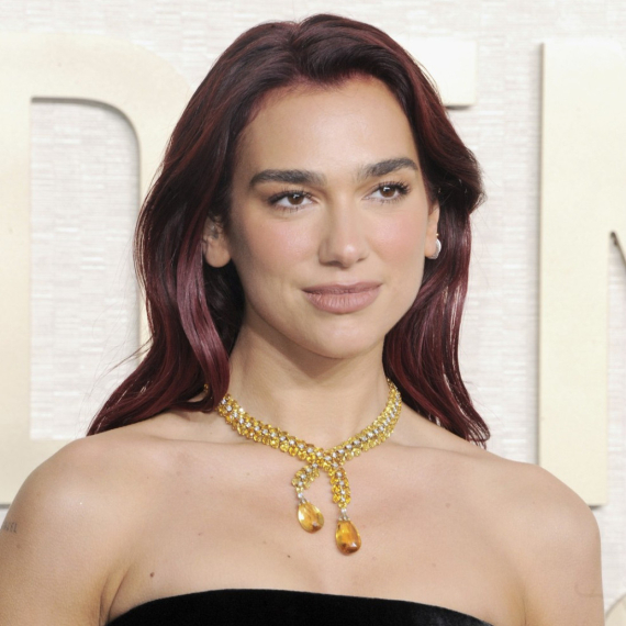 Dua Lipa pokrenula tužbu protiv tehnološkog giganta: Traži 13,9 miliona evra