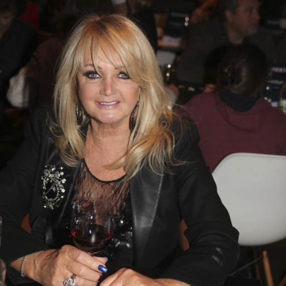 Novi detalji zdravstvenog stanja Boni Tajler: "Došlo je do srčanog zastoja"