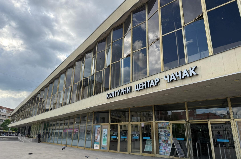 Čačak se odužio Bori Đorđeviću: Kulturni centar nosiće ime rok legende