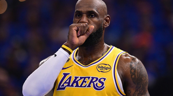 Negativan rekord Lejkersa – Lebron bi mogao da doživi četvrtu "metlu" u karijeri