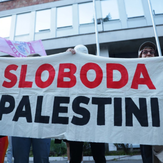 Muzičari pozvaju na bojkot Evrovizije 2026: "Dok Gaza gori, svet aplaudira Izraelu" VIDEO