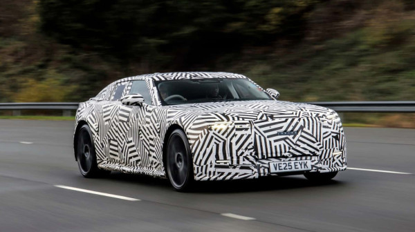 Jaguar konačno otkrio ime novog luksuznog EV modela sa skoro 1.000 KS