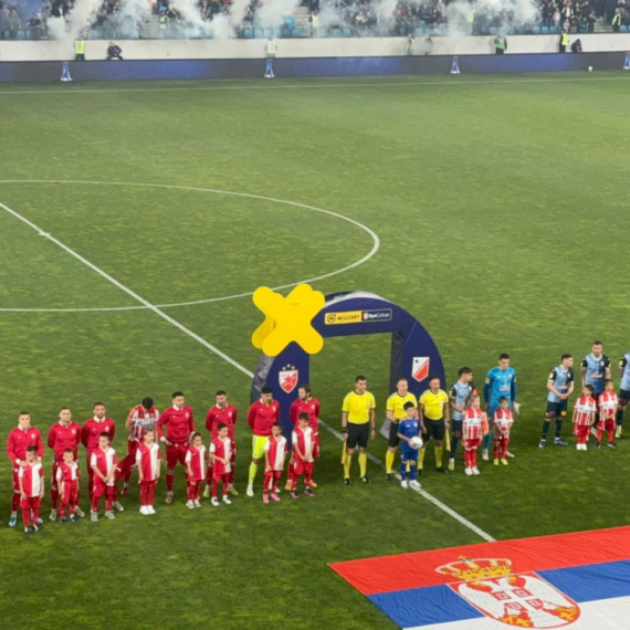 Igrači konačno na terenu – uskoro počinje finale