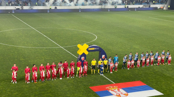 Igrači konačno na terenu – uskoro počinje finale