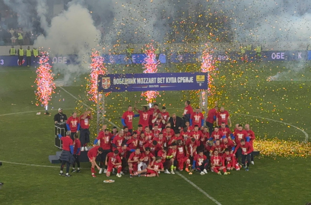 Zvezda osvojila Kup – haos posle utakmice, oglasio se Stanković VIDEO