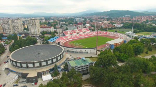 Besplatne letnje škole sporta u Nišu: Deca mogu na tenis, stoni tenis, plivanje i druge treninge