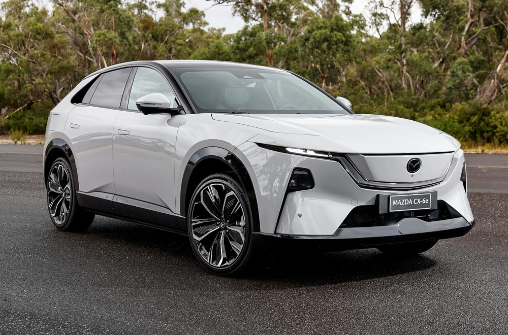Mazda ugradila zvučnik koji omogućava vozaču da se obraća pešacima