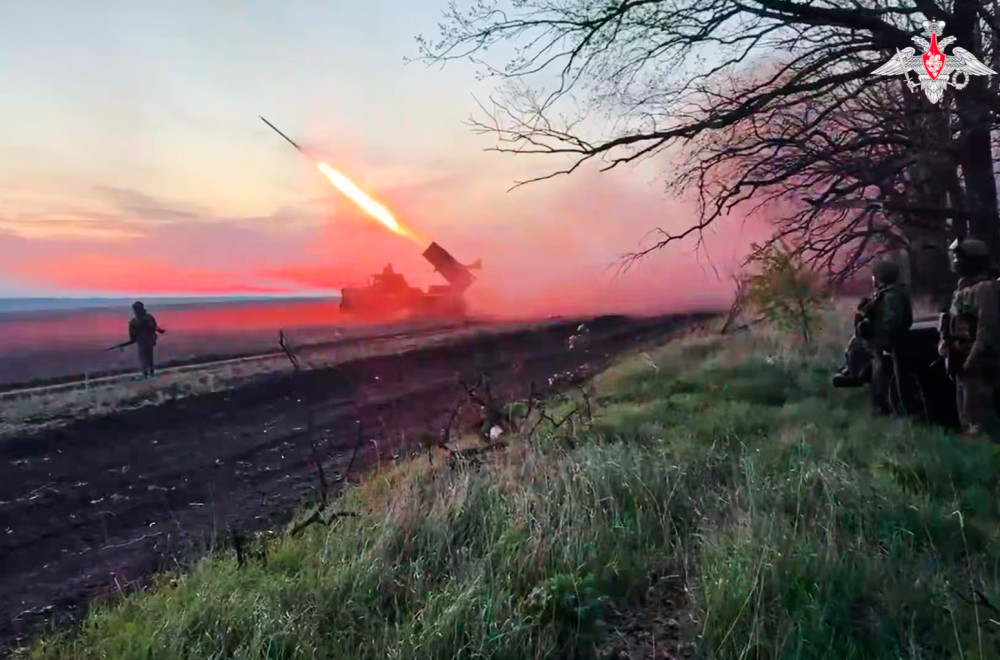 Odmazda je izvedena; Gori Rusija; Pada i "crna kiša" FOTO/VIDEO