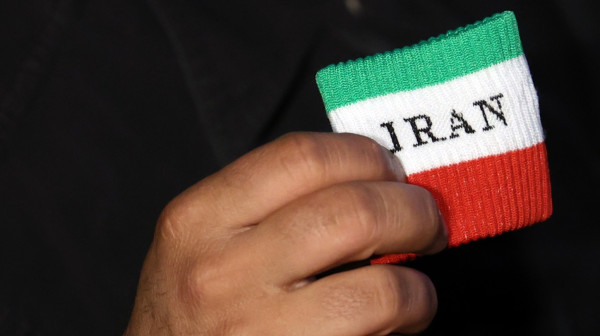 "Ne povlačimo se"; Iran dobija tri milijarde dolara; "Nema razgovora sa SAD; Bačene šok bombe FOTO/VIDEO