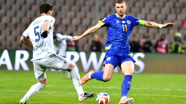 Džeko: "Pre deset godina ne bih rekao da ću igrati sa 40"
