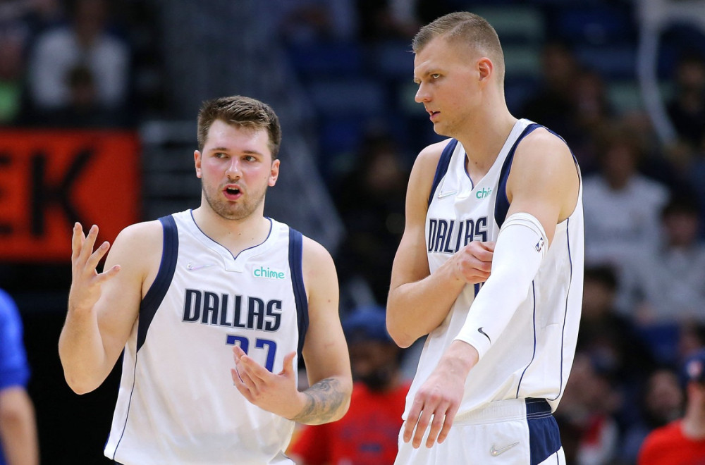 Porzingis u Lejkersima?