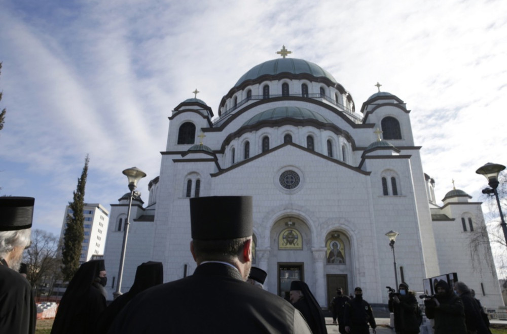 Čudesni pojas Presvete Bogorodice i delovi Časnog krsta stižu u Beograd VIDEO