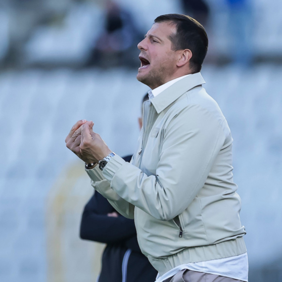 Lalatović: "Ako ne damo igračima 10.000 evra mesečno, prvi smo kandidati za ispadanje"